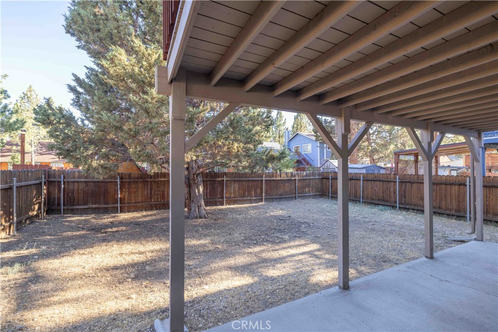 444 Elysian Property Photo 34