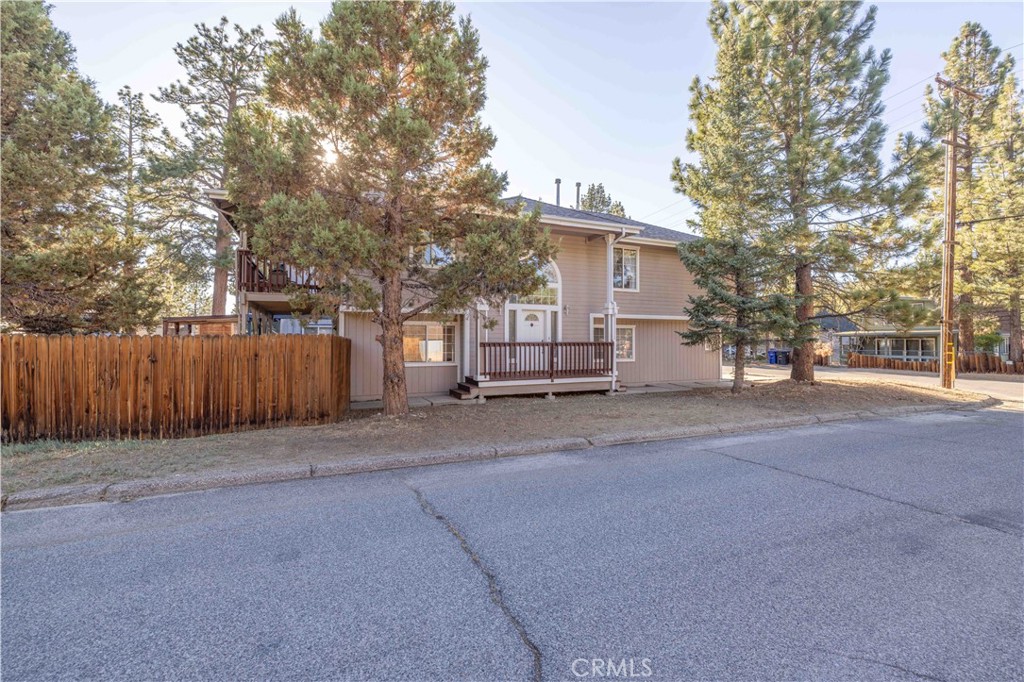 444 Elysian Property Photo 37