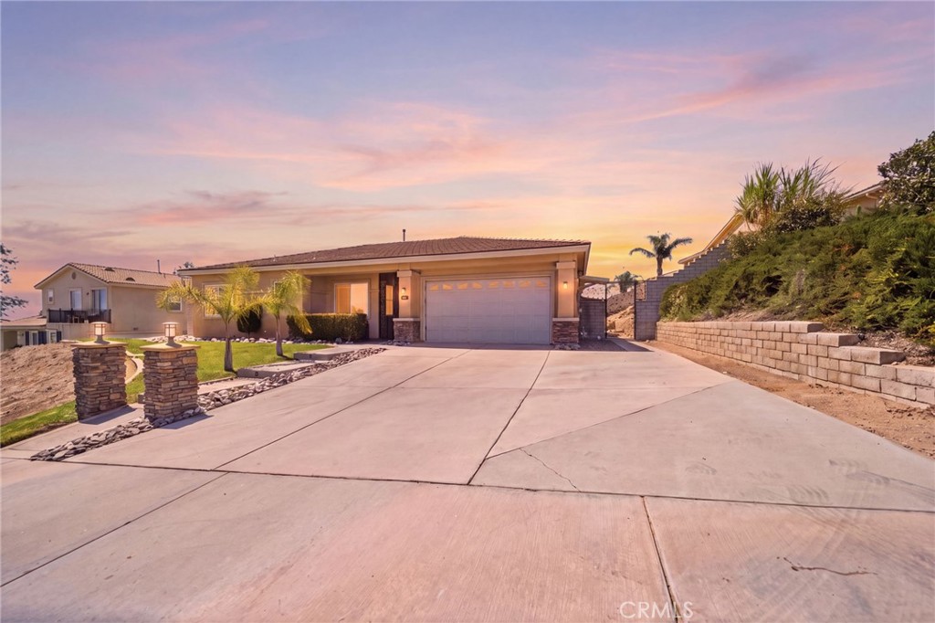6680 Darling Property Photo 2