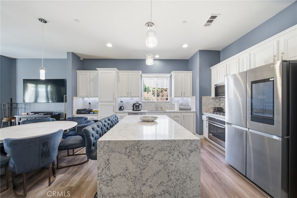 6680 Darling Property Photo 7