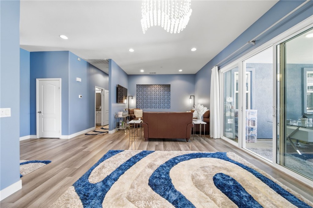 6680 Darling Property Photo 19