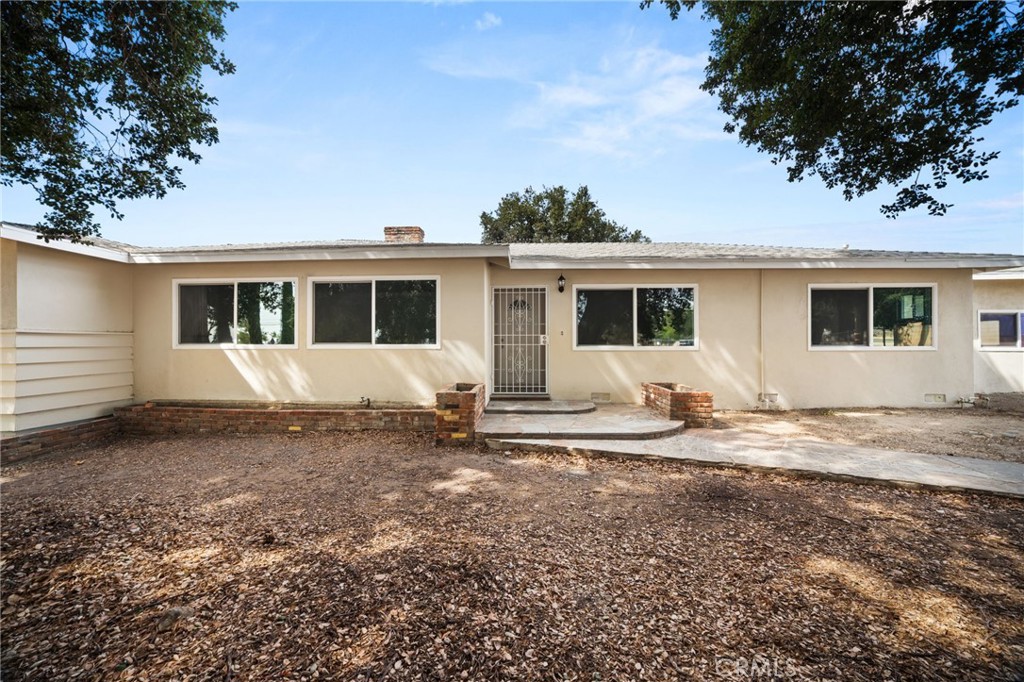 39412 Cherry Valley Boulevard Property Photo 9