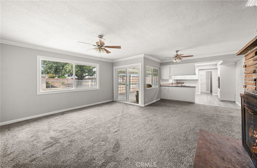 39412 Cherry Valley Boulevard Property Photo 16
