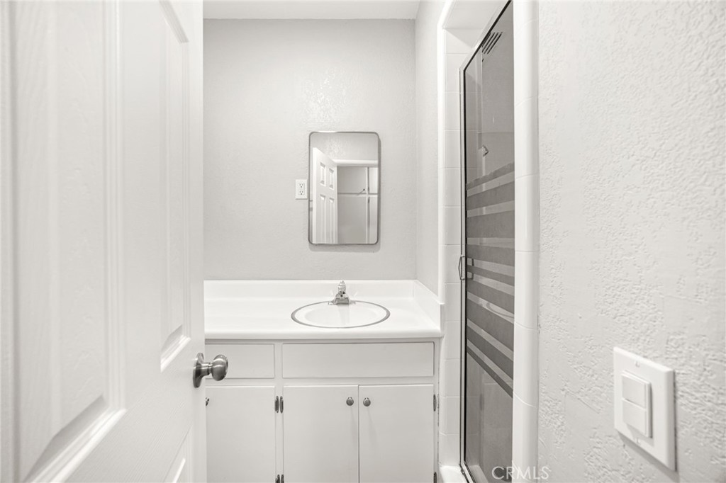 39412 Cherry Valley Boulevard Property Photo 24