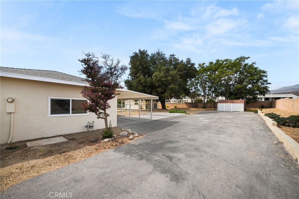 39412 Cherry Valley Boulevard Property Photo 32