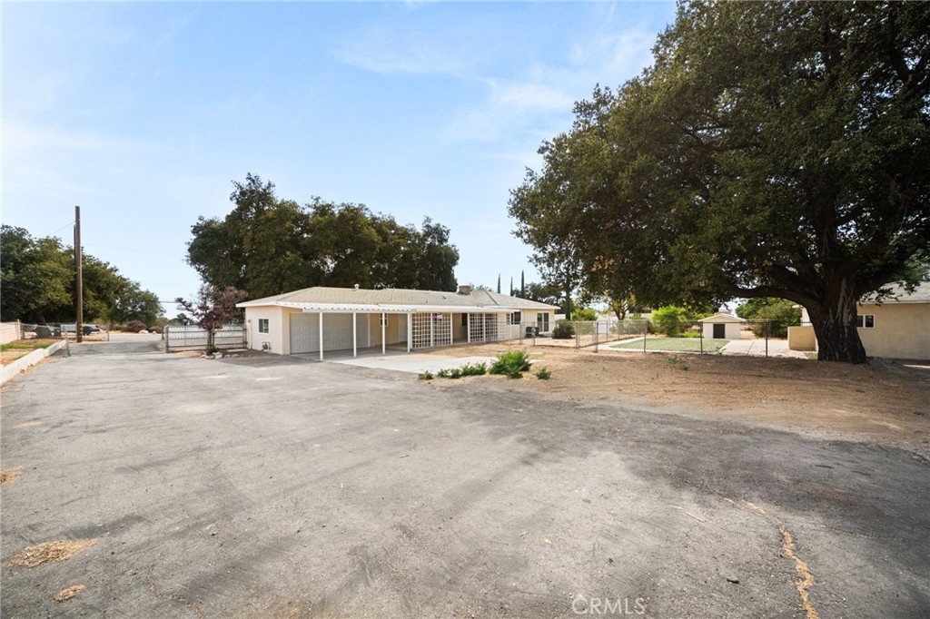 39412 Cherry Valley Boulevard Property Photo 34