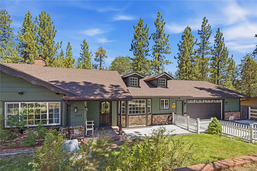 1249 Fox Farm Road Property Photo 3