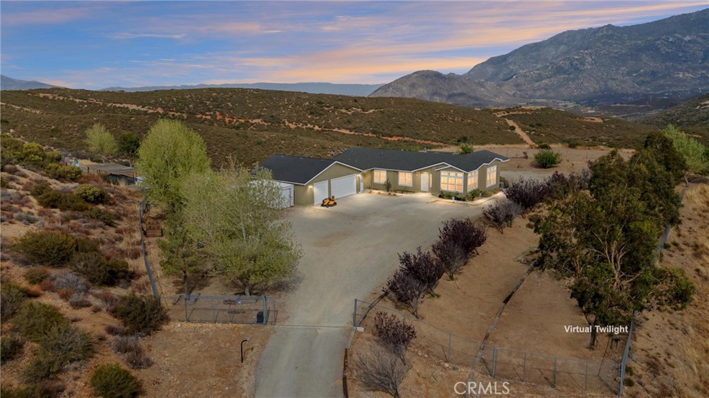 47180 Woodcliff Drive Property Photo 1