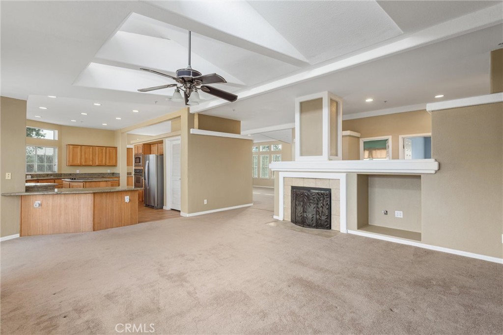 47180 Woodcliff Drive Property Photo 16