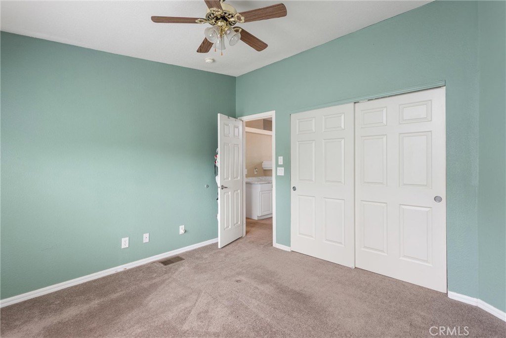 47180 Woodcliff Drive Property Photo 25