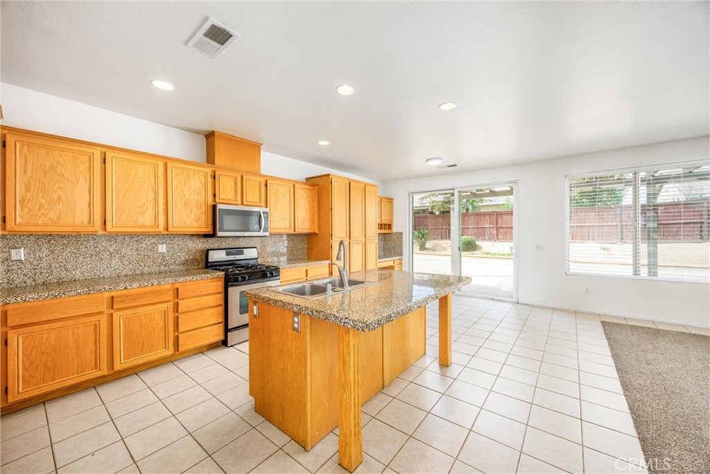 1434 Desert Star Property Photo 3