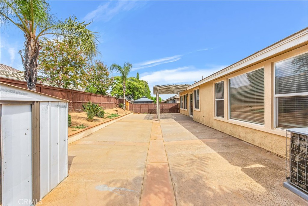 1434 Desert Star Property Photo 3
