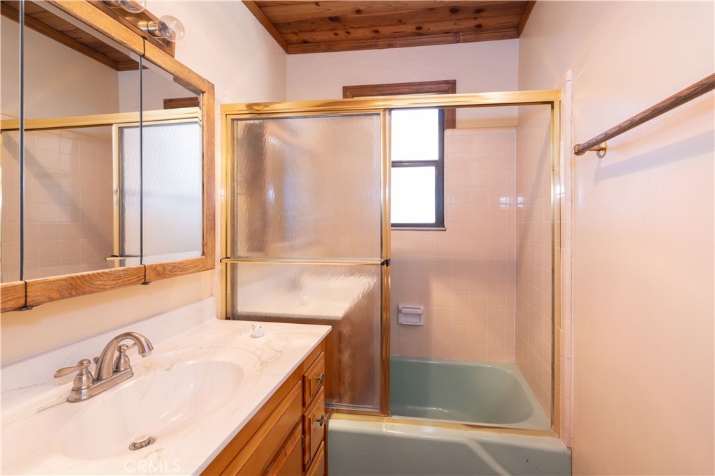 1029 Sierra Property Photo 19