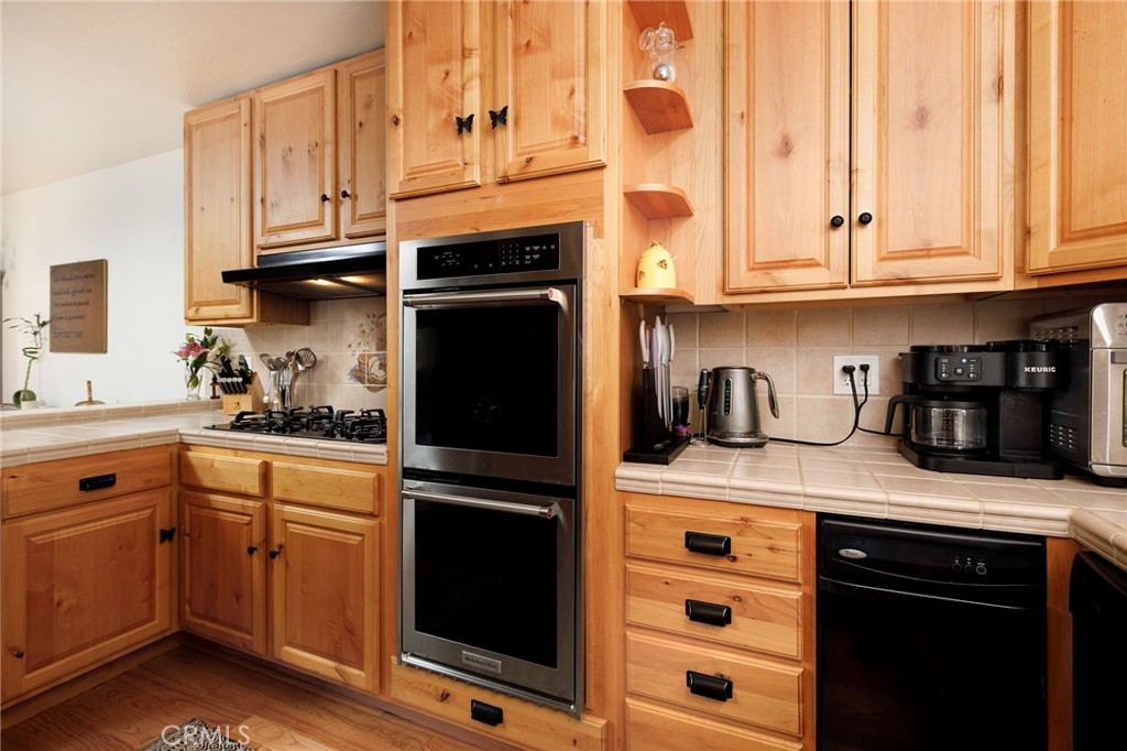 180 Grass Valley Road 33 Property Photo 13