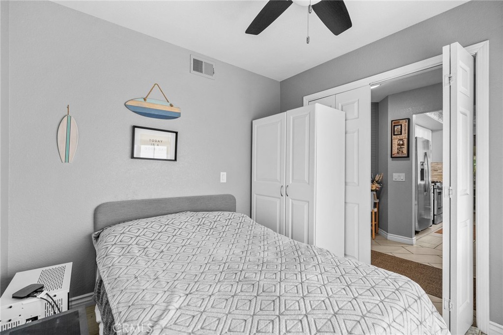 990 Windsong Property Photo 6
