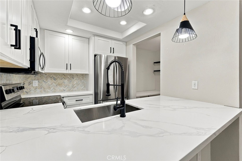 3078 Broadway 102 Property Photo 5