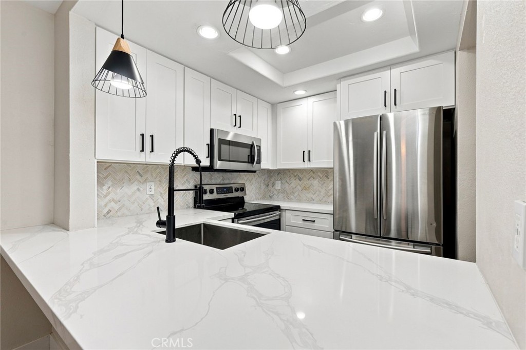 3078 Broadway 102 Property Photo 14