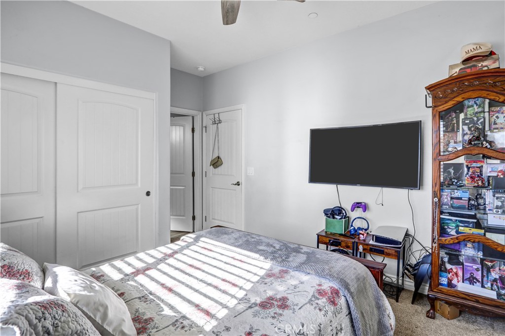 11078 Redwood Avenue Property Photo 23