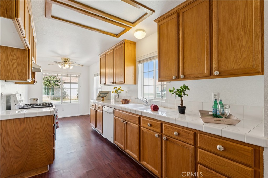 11561 Park Lane Property Photo 6