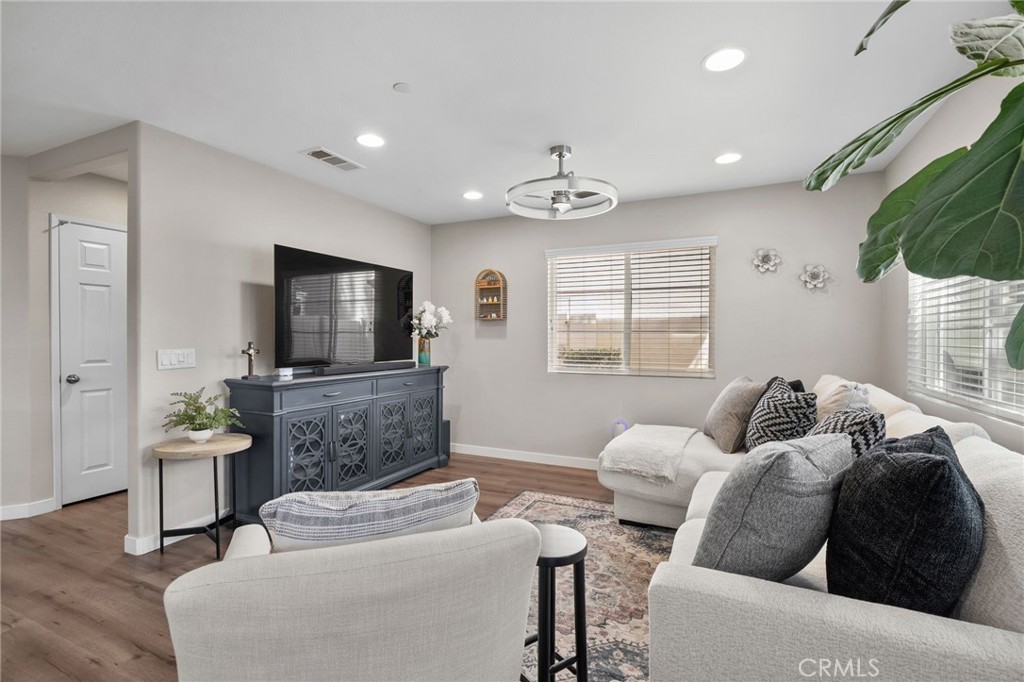 1430 Misty Lane F Property Photo 8