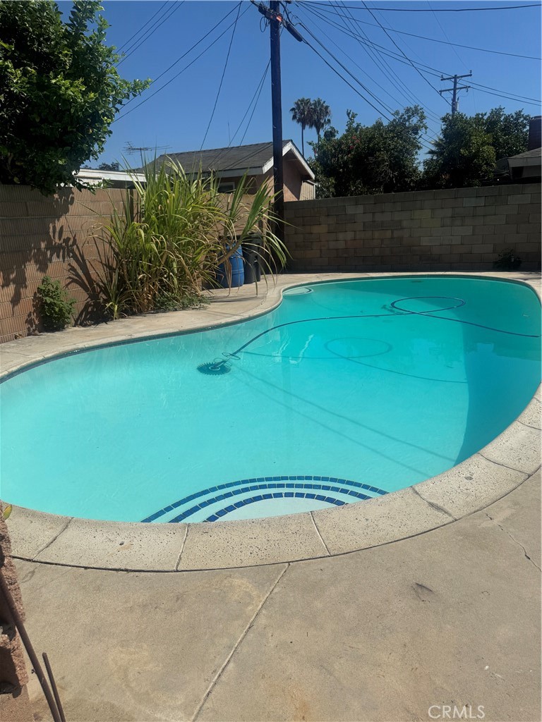 1623 S Pacific Property Photo 1