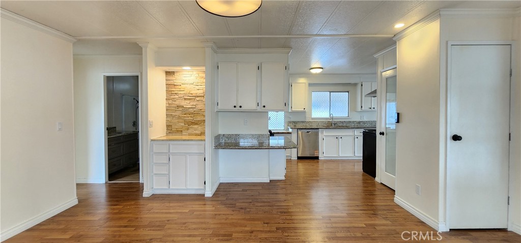 3663 Buchanan 130 Property Photo 2