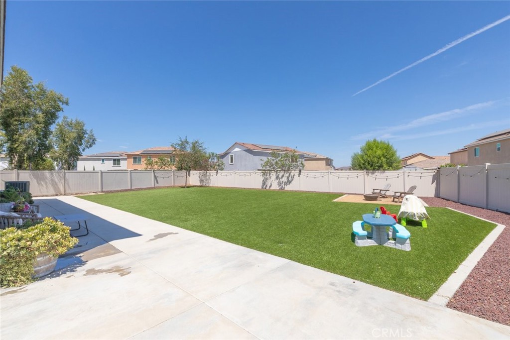 29517 Summerly Place Property Photo 27