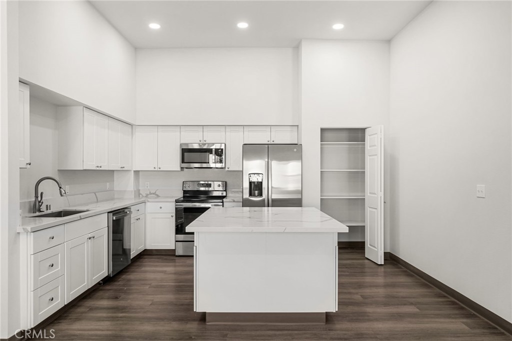 12301 3rd Street Property Photo 1