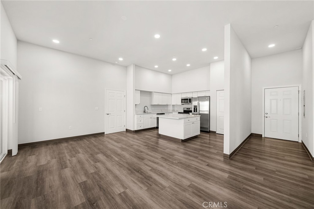 12301 3rd Street Property Photo 4