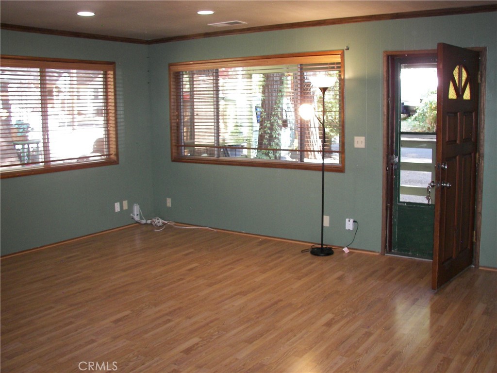 22920 Fir Property Photo 6