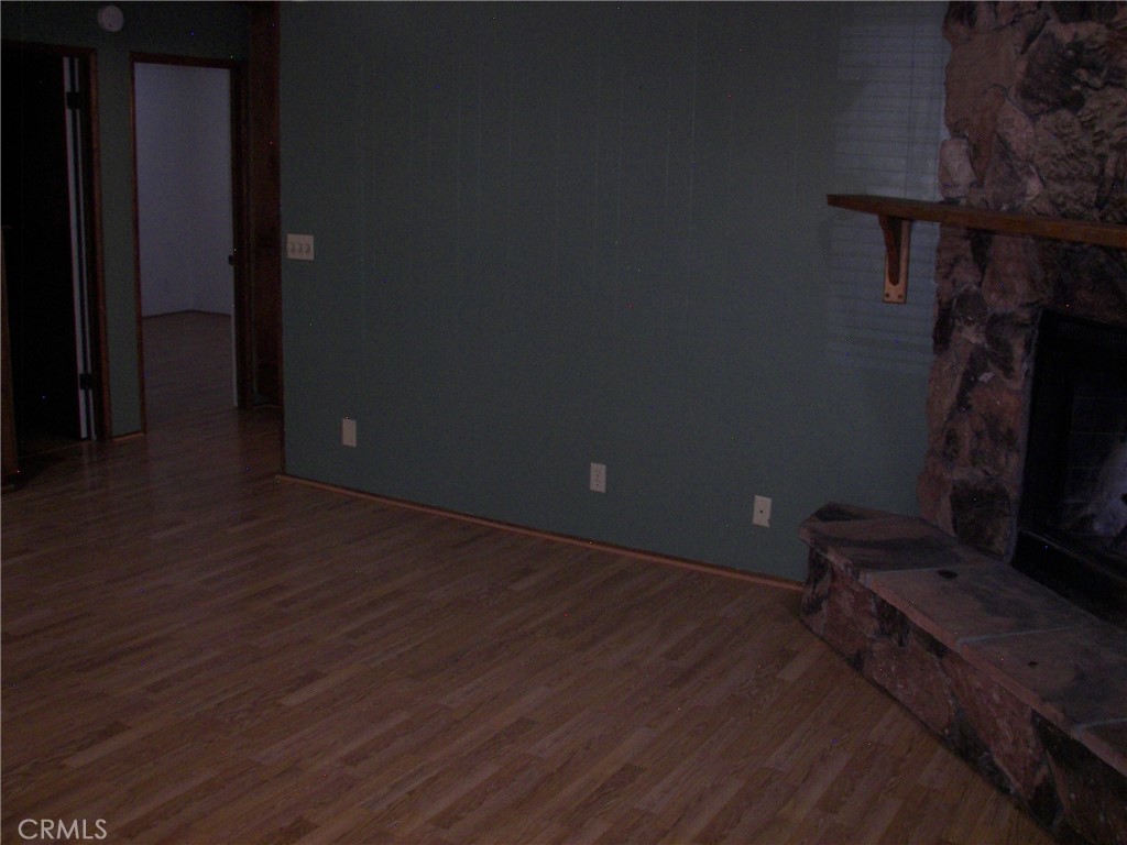 22920 Fir Property Photo 9