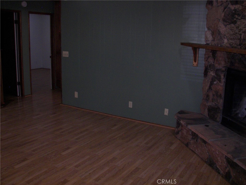 22920 Fir Property Photo 9