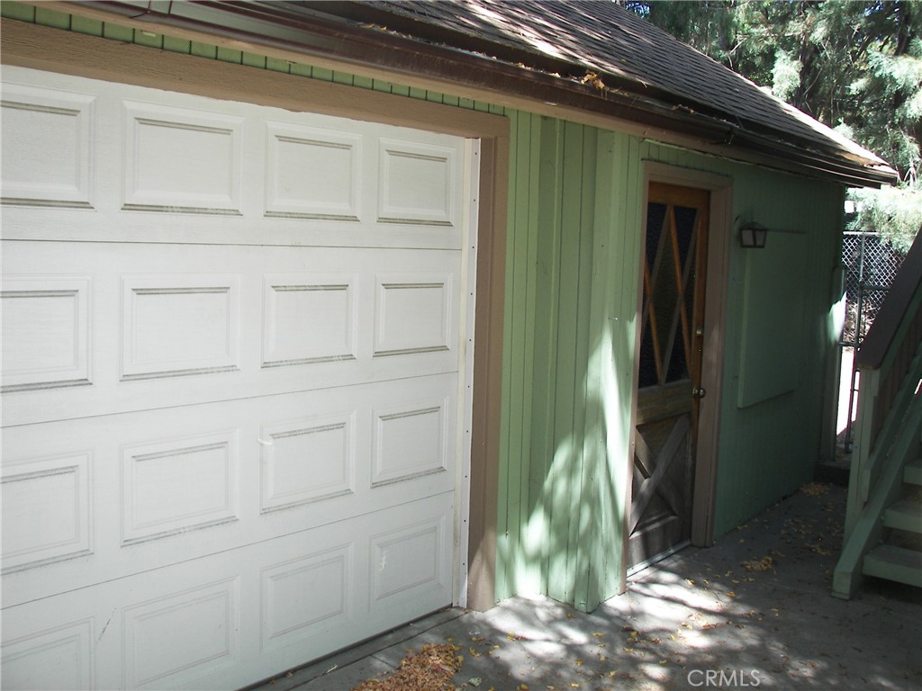 22920 Fir Property Photo 21