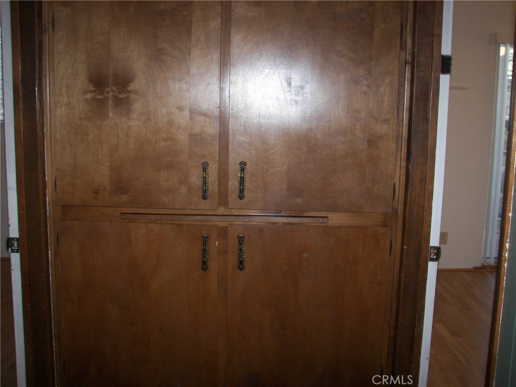 22920 Fir Property Photo 34