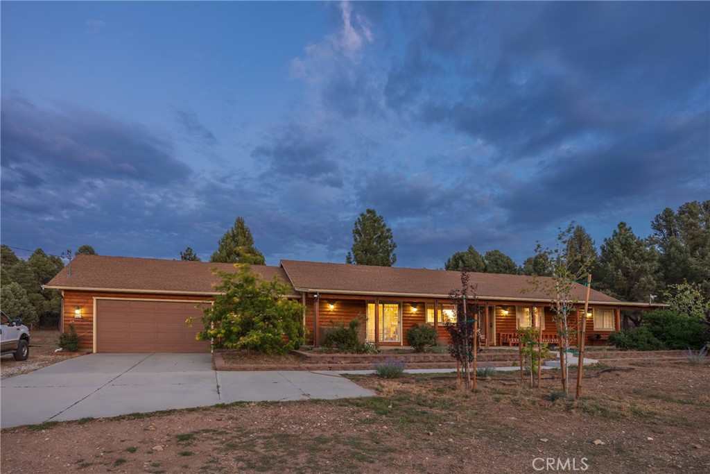 46531 Arastre Property Photo 2
