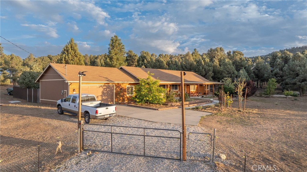 46531 Arastre Property Photo 7