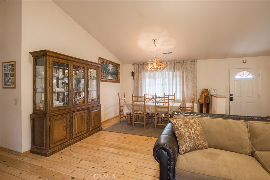 46531 Arastre Property Photo 18