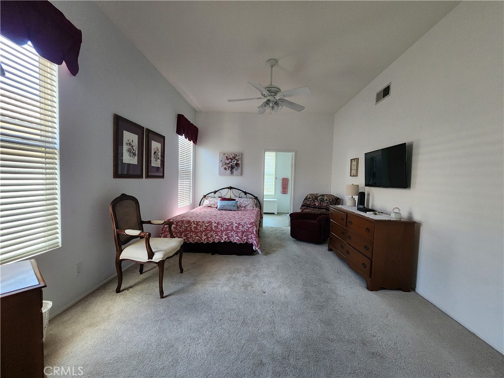 4968 Oakhurst Avenue Property Photo 15