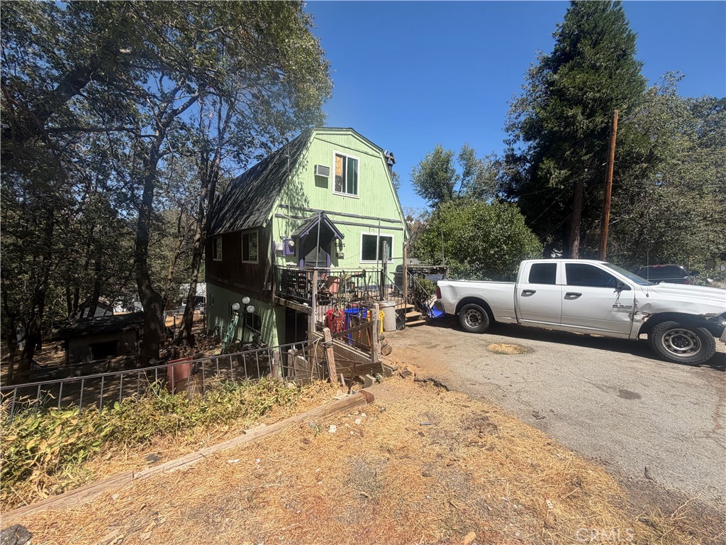 22052 Crest Forest Property Photo 1