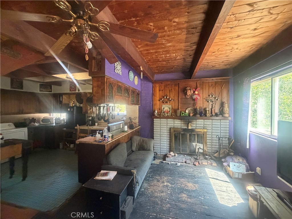 22052 Crest Forest Property Photo 12