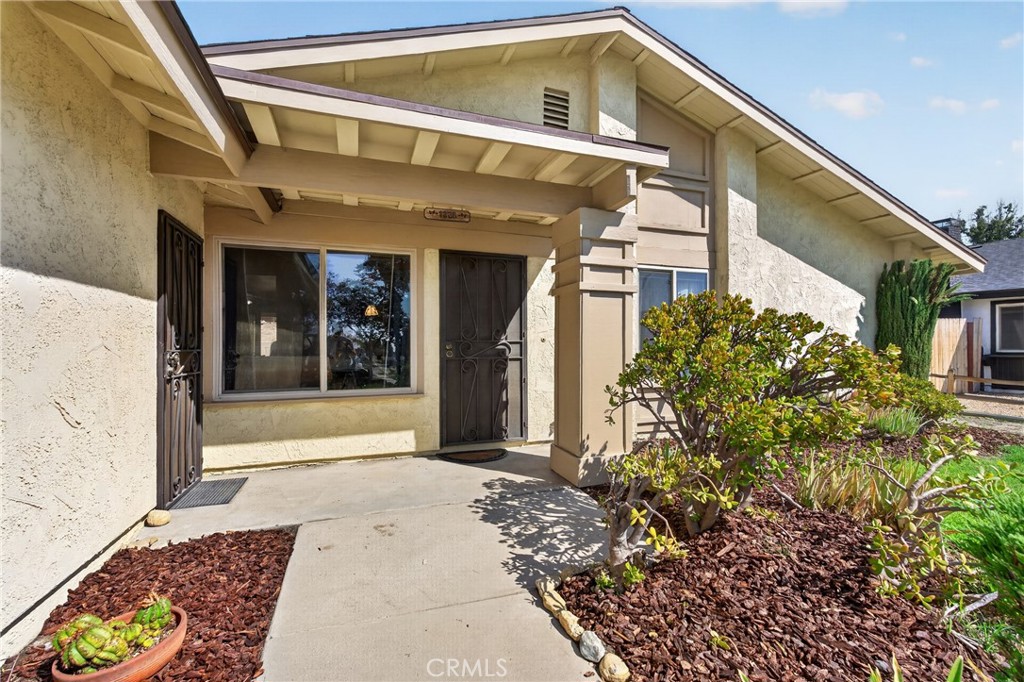 1228 Placer Property Photo 6