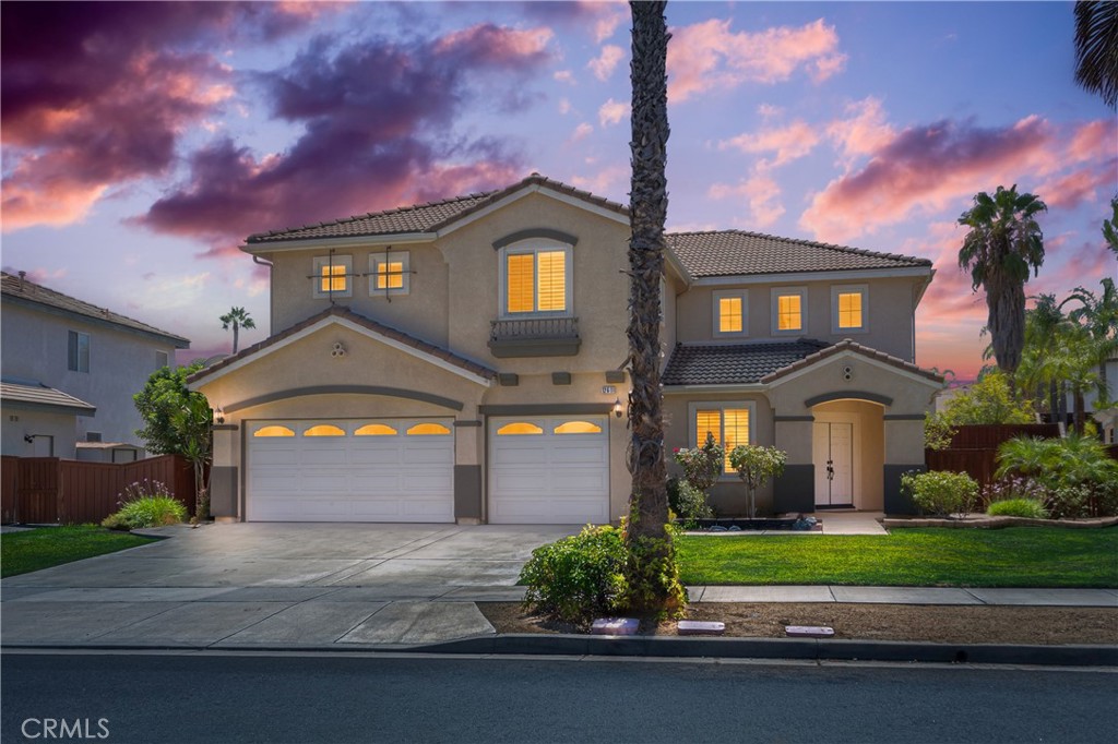 12611 Avocado Way Property Photo 4