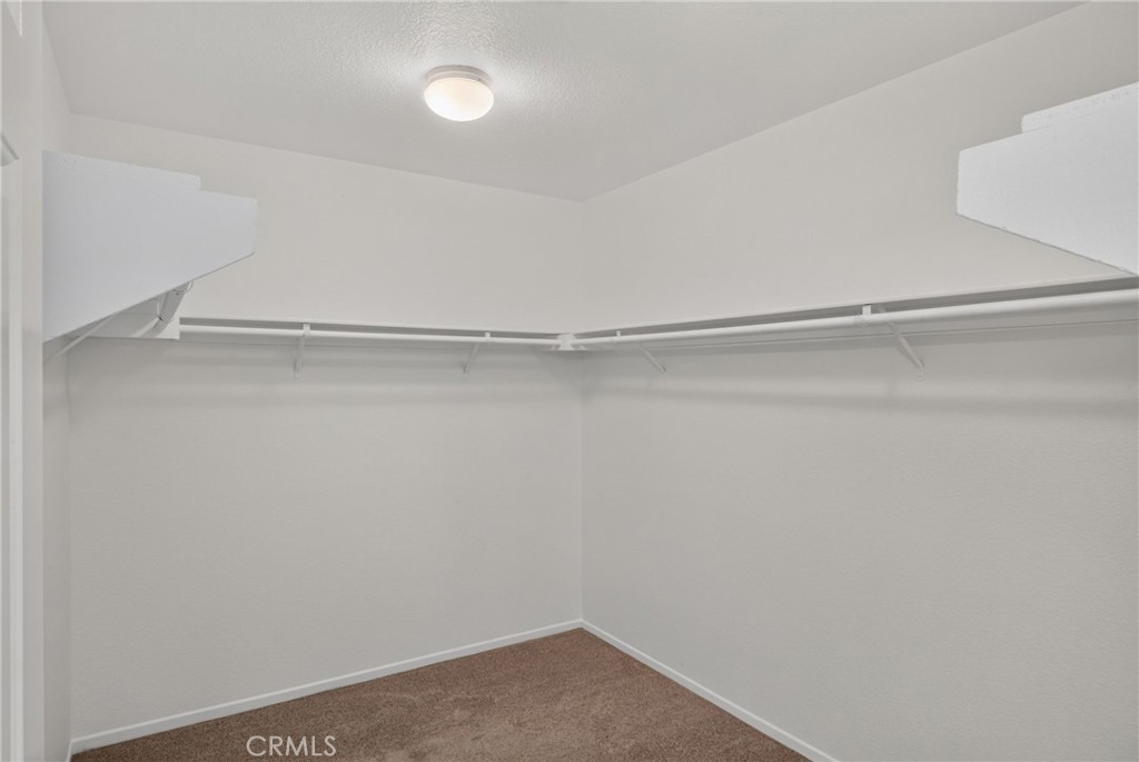 12611 Avocado Way Property Photo 30