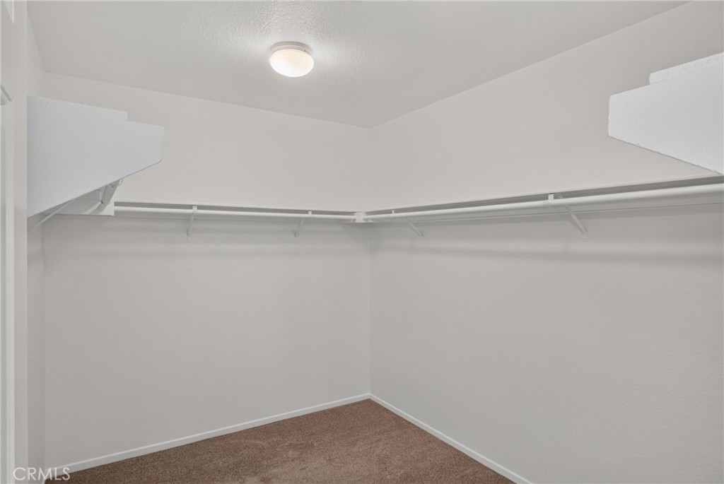 12611 Avocado Way Property Photo 30
