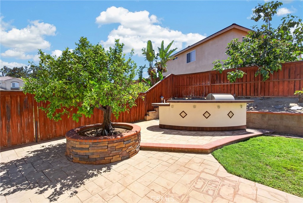 12611 Avocado Way Property Photo 45