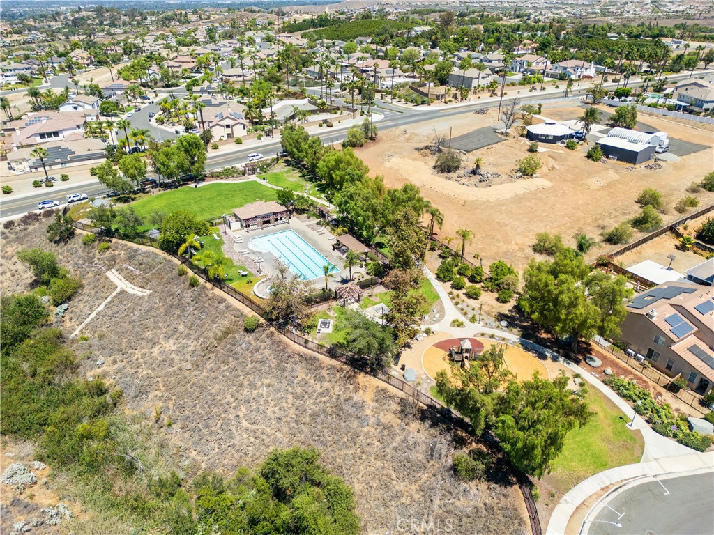 12611 Avocado Way Property Photo 60