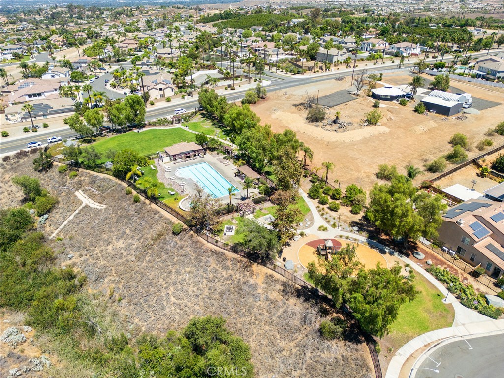 12611 Avocado Way Property Photo 60