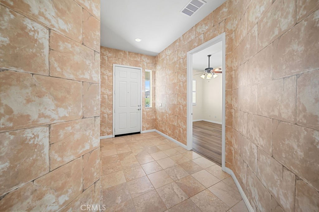 11166 Avonlea Property Photo 21