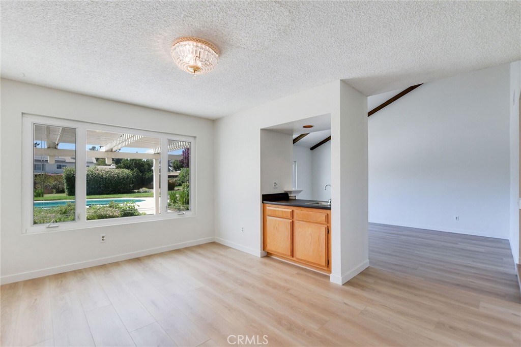 6074 Malachite Avenue Property Photo 12