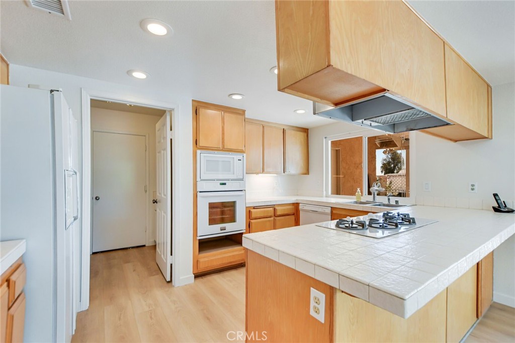 6074 Malachite Avenue Property Photo 22